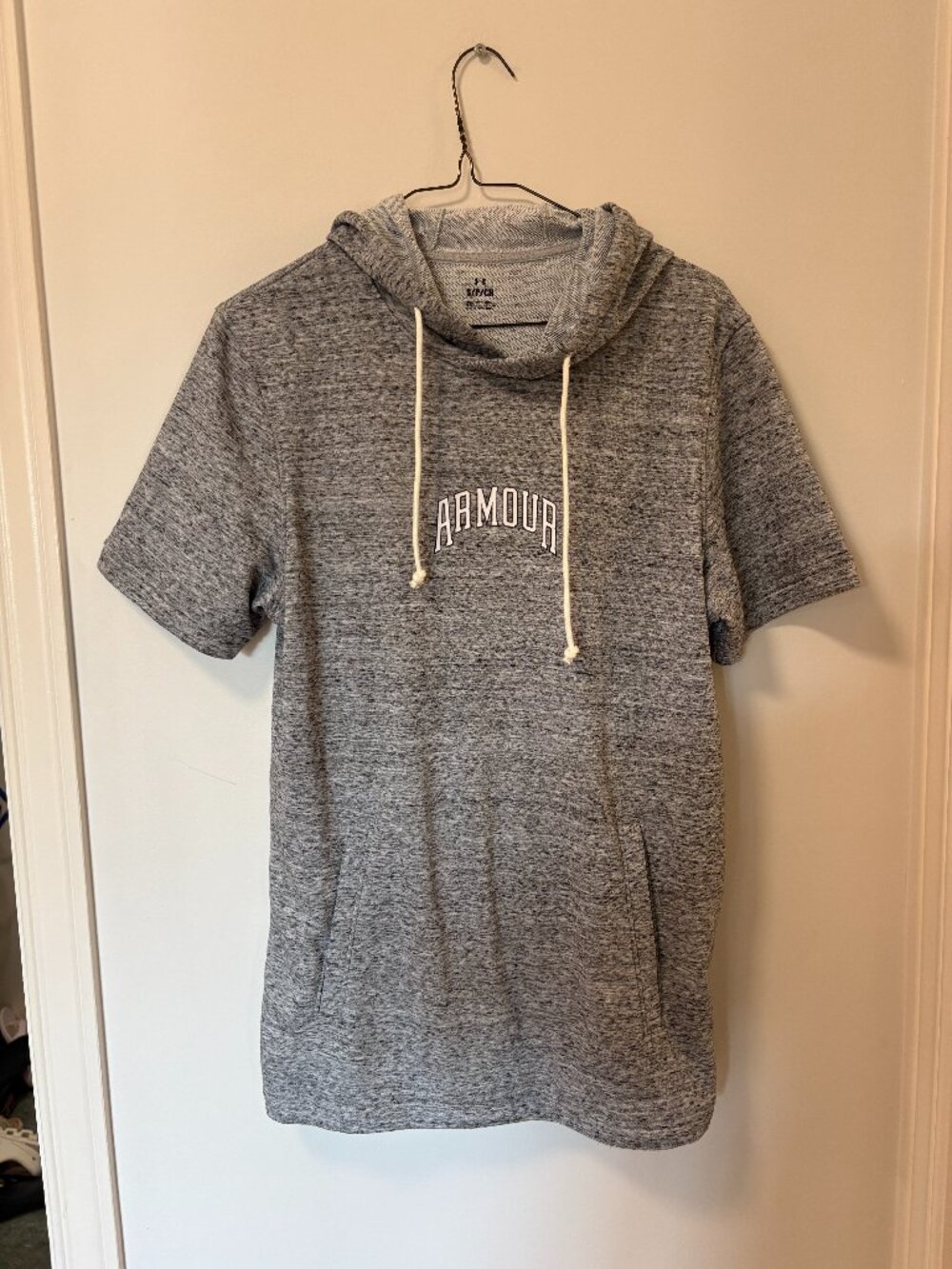 Under Armour Rival Terry Short Sleeve Hoodie NWT Small Grey Workout Athletic